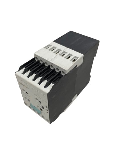 3UG4583-1CW30 by SIEMENS