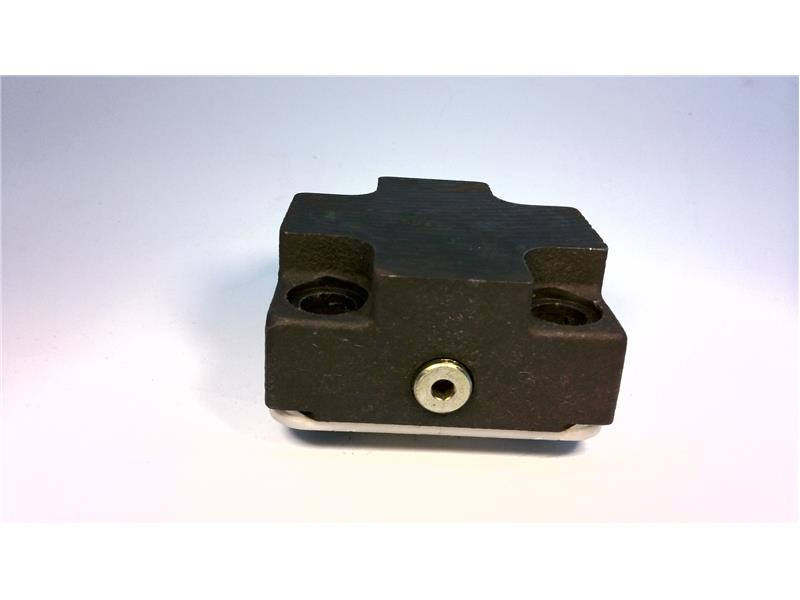 EATON CORPORATION CVCS25NB2910