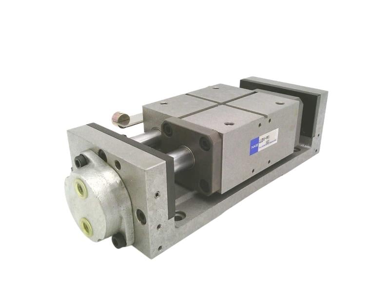 NKE LU30-50