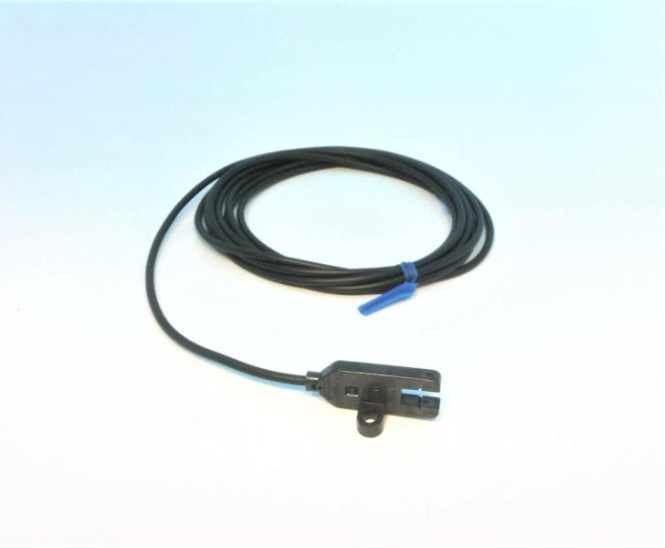 OMRON EE-SX772A 2M