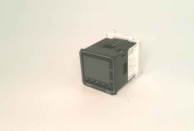 OMRON E5CC-RW1DUM-000