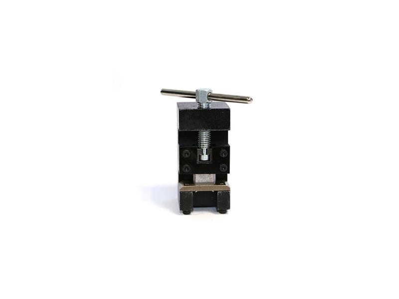 LEVITON SSLOT-100