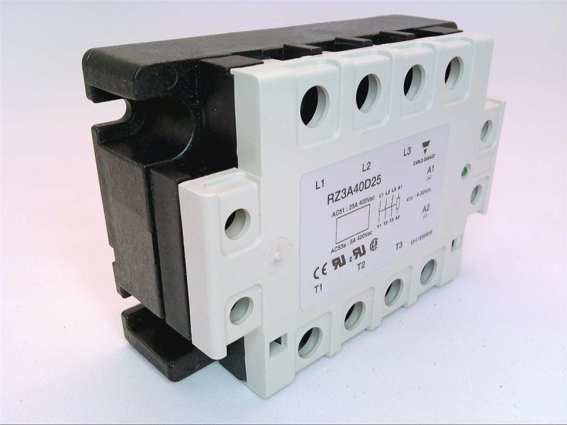 CARLO GAVAZZI RZ3A40D25