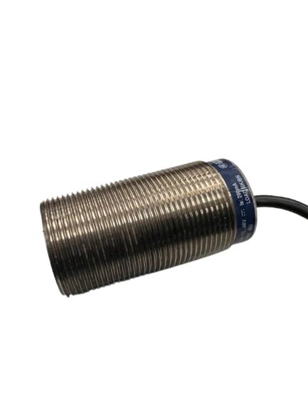 SCHNEIDER ELECTRIC XS630B1NAL2