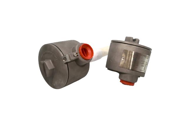 FLUID COMPONENTS FLT93S-1B-2A301E-4B00C21
