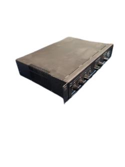 PEAVEY UMA 352