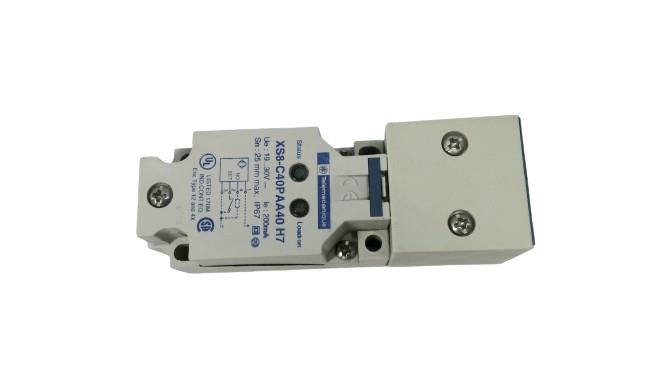 SCHNEIDER ELECTRIC XS8-C40PAA40