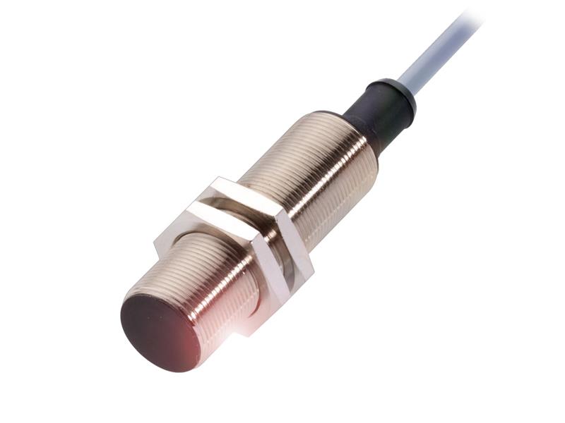 BALLUFF BES 516-211-E6-E-05