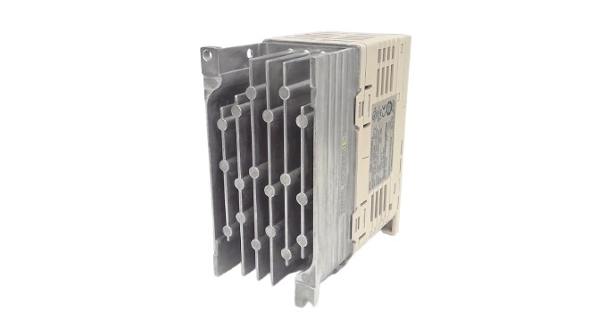 YASKAWA ELECTRIC CIMR-VA2A0004BAA