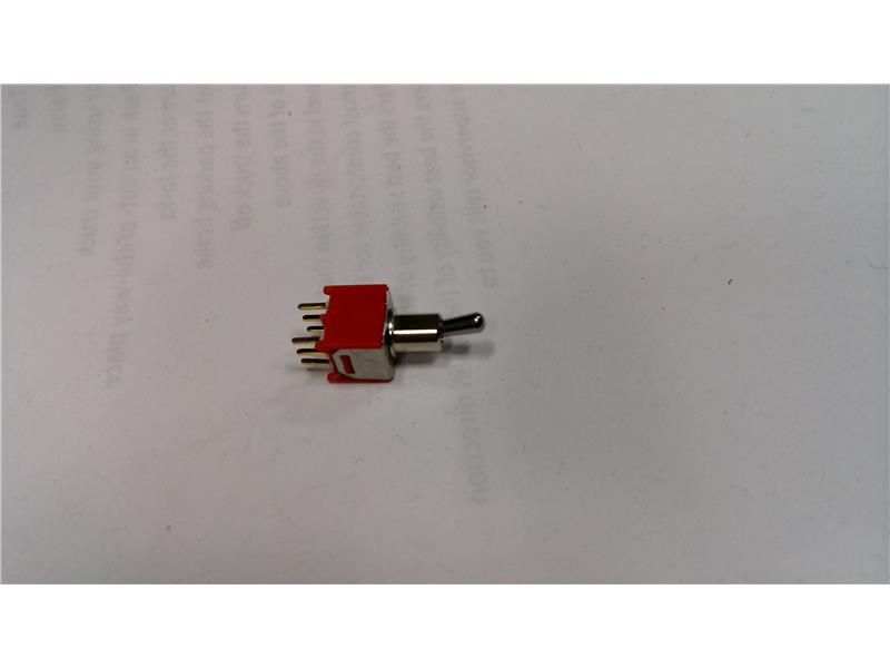 E SWITCH 200MDP1T2B2M2RE