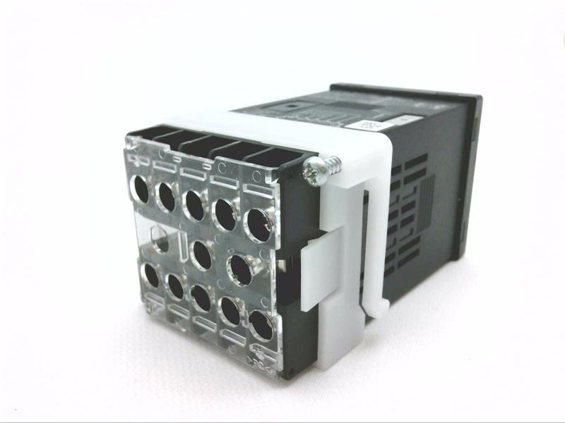 OMRON H7CX-A4W-N AC100-240