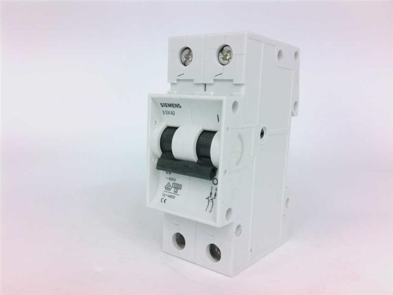SIEMENS 5SX4-2067