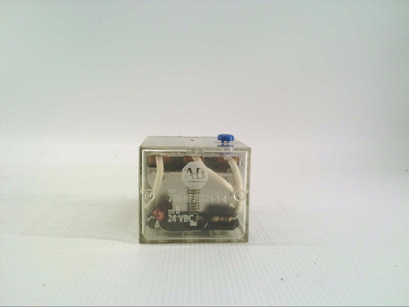 ALLEN BRADLEY 700-HF33Z24-1-4