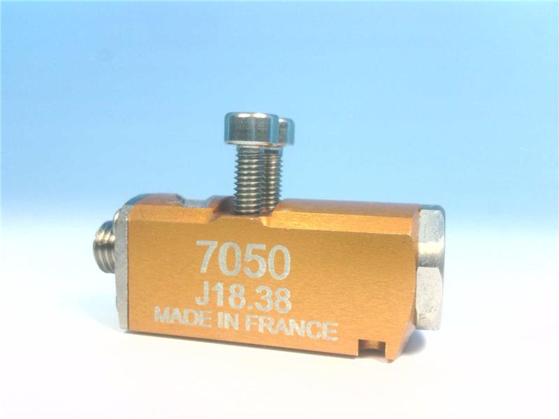 ITW 7050