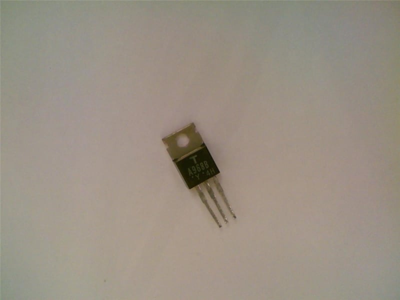 T2SA968B par SEMICONDUCTOR