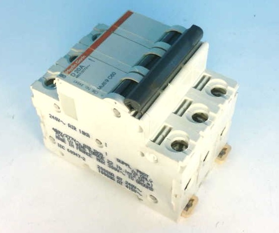 SCHNEIDER ELECTRIC MULTI9C60D20A