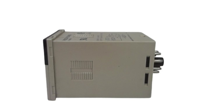 OMRON H5CN-XANS DC12-48