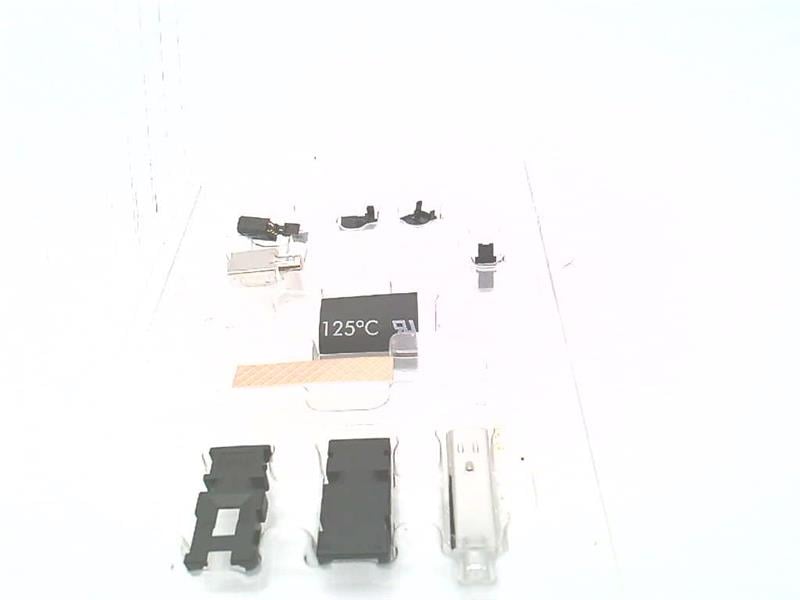 2013595-1 por TE CONNECTIVITY