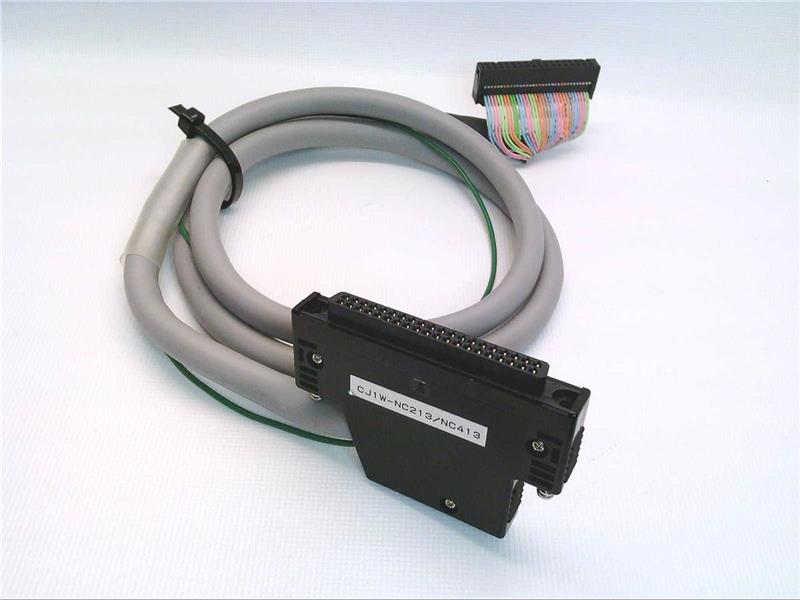 OMRON XW2Z-100J-A17
