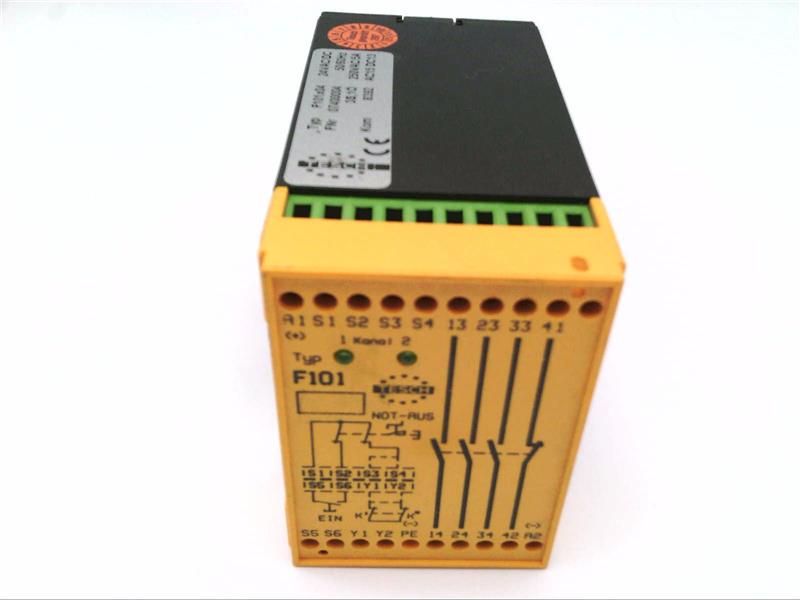 F101X04 Safety Relay by TESCH
