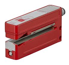 GSU12/6GX.3-M12 por LEUZE