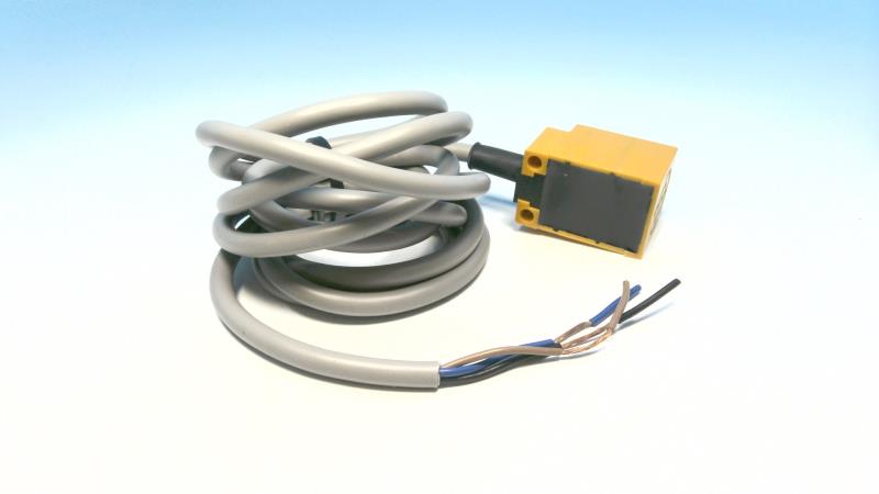 OMRON TL-N5ME2