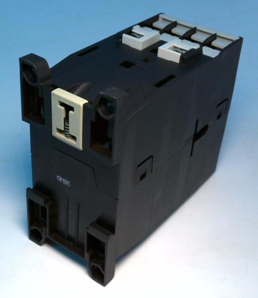 OMRON J7KNG-18-10 24D