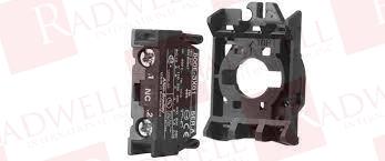 ALLEN BRADLEY 800E-3NL3R