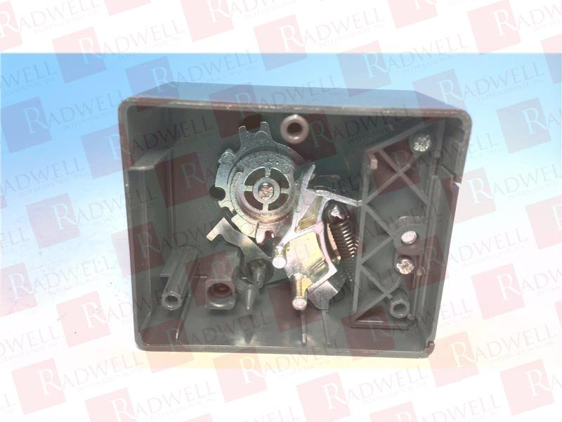 SCHNEIDER ELECTRIC LV426930