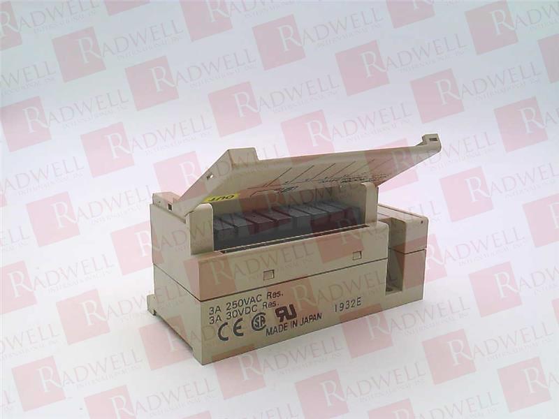 OMRON SRT2-ROC08