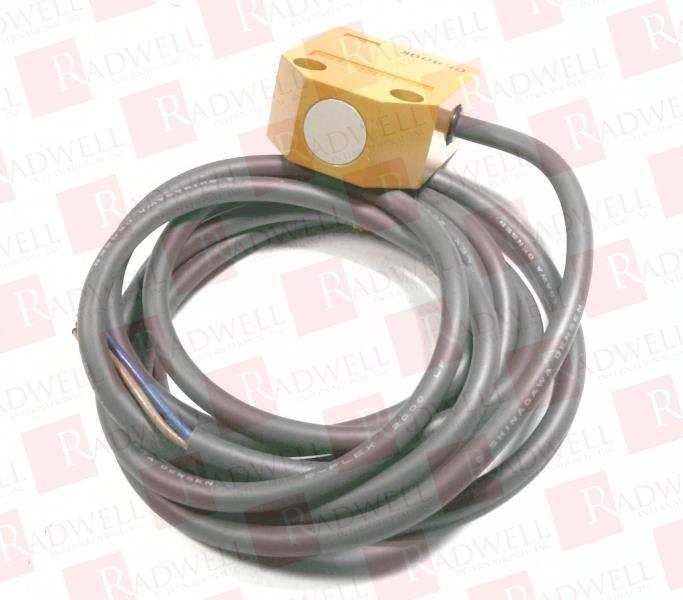 OMRON TL-T5E1-7