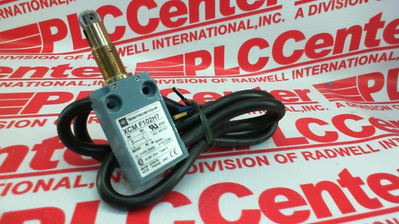 SCHNEIDER ELECTRIC XCM-F102