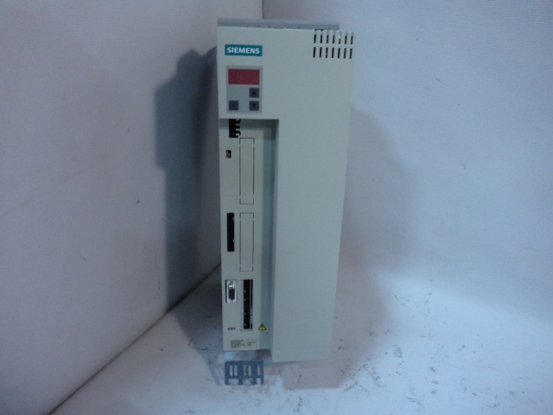 SIEMENS 6SE7022-1EP60-Z-L20