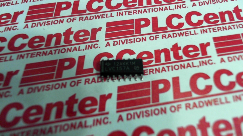 TEXAS INSTRUMENTS SEMI SN74LVC157AD