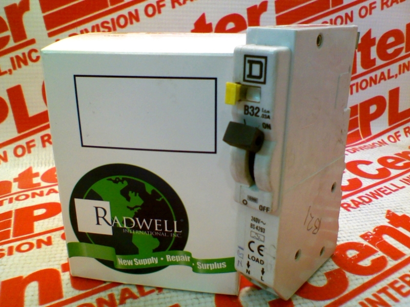 SCHNEIDER ELECTRIC QOE132B01