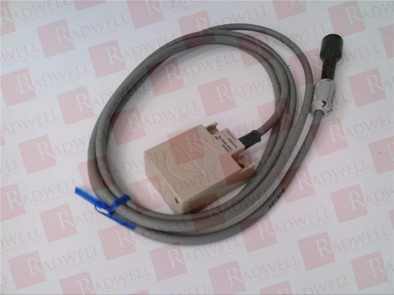 OMRON V680-HS63-W 2M