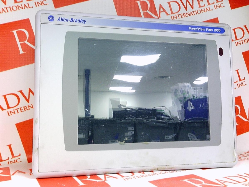 ALLEN BRADLEY 2711P-T10C15B1