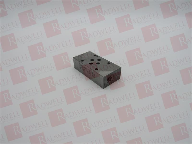 DUCTILE IRON TAPPING PLATE, D03 DIRECTIONAL VALVE PATTERN, P & T PORTS PROVIDED, -4 SAE PORT THREADS