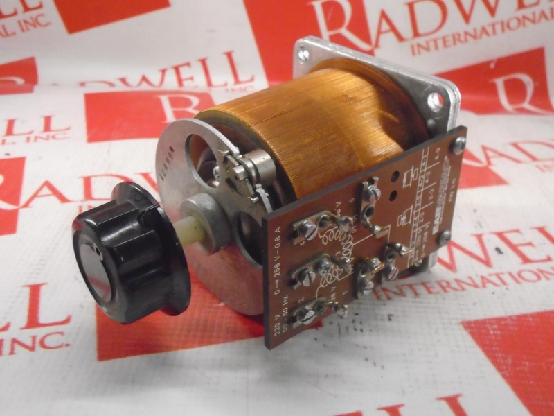 VARIABLE TRANSFORMER .8AMP 220V 50/60HZ