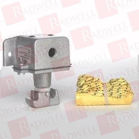 WALL PULL SWITCH WITH ROTATING ARM AND PIVOTING CAM
