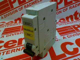 SCHNEIDER ELECTRIC QO132EB6