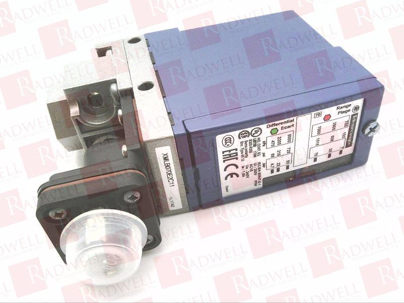 SCHNEIDER ELECTRIC XMLB070E2C11