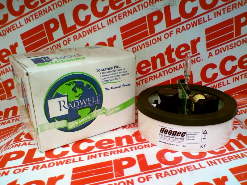 BEACON XENON HIGH DOME BASE 12VAC/DC 50/60HZ
