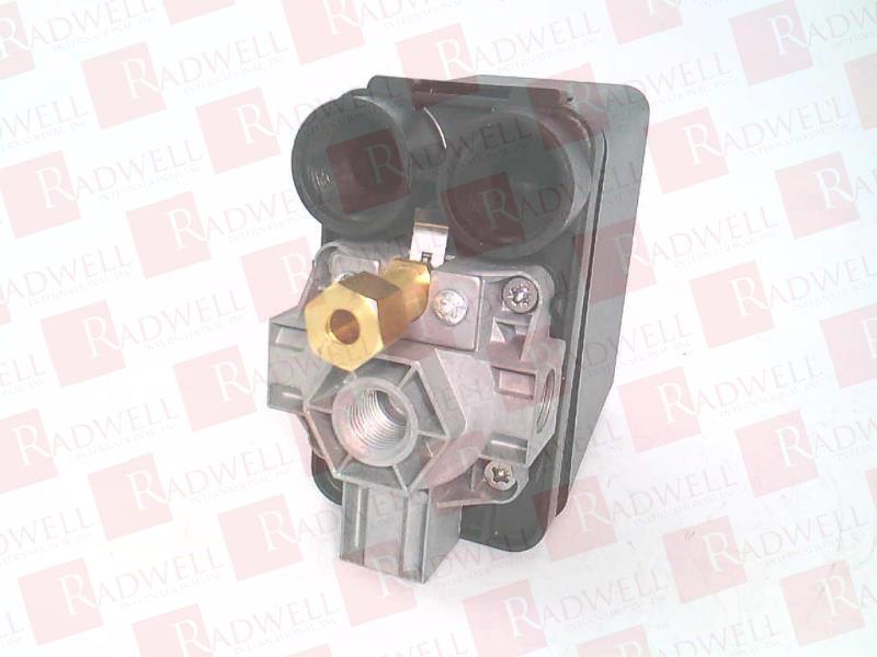 SCHNEIDER ELECTRIC XMPR12C2433