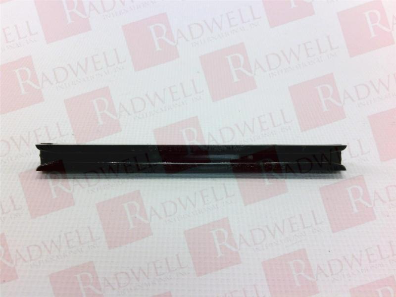 PC CARD GUIDES SLOTTED